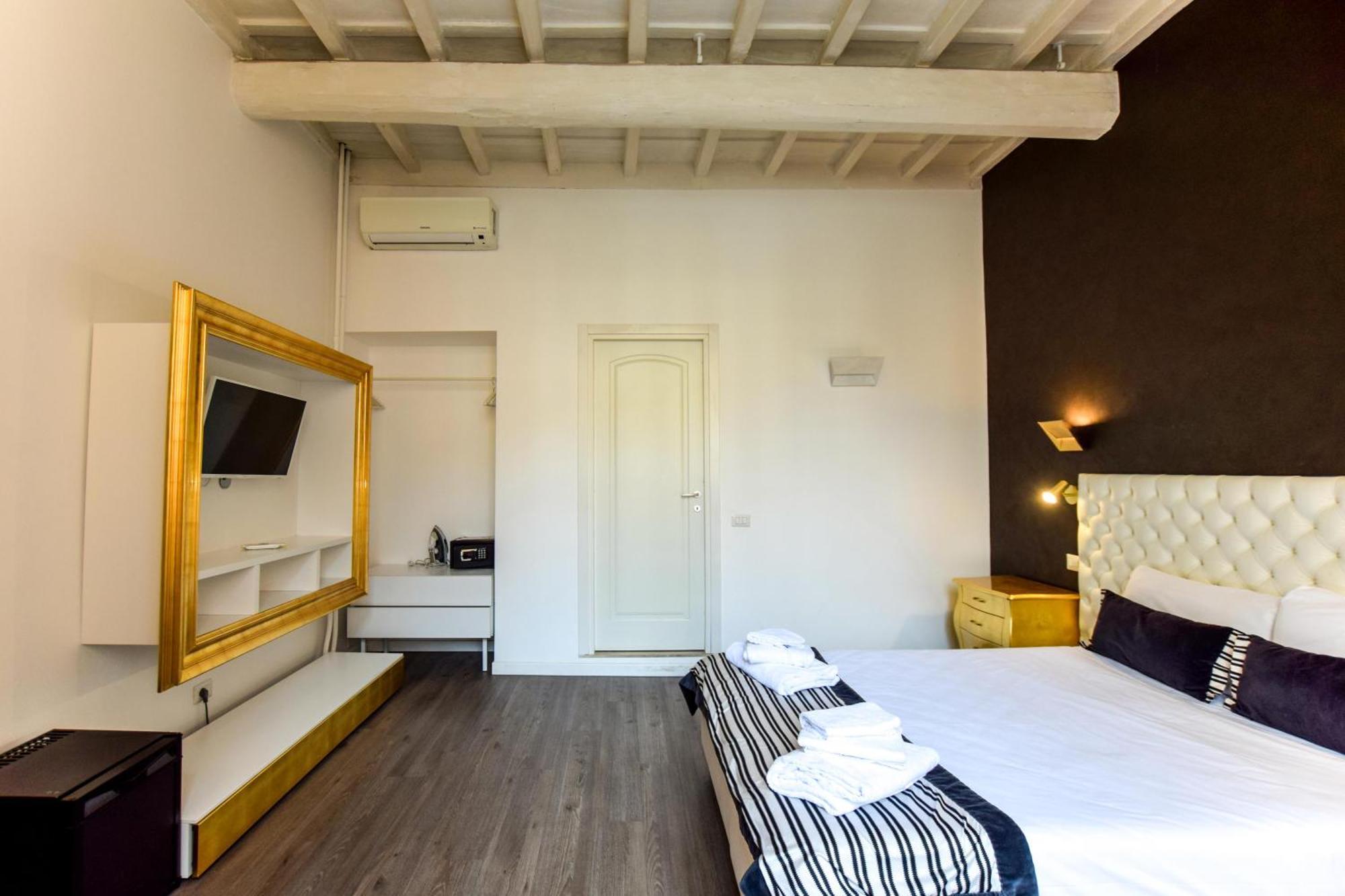 Navona Secret Stay Guest House Rzym Zewnętrze zdjęcie