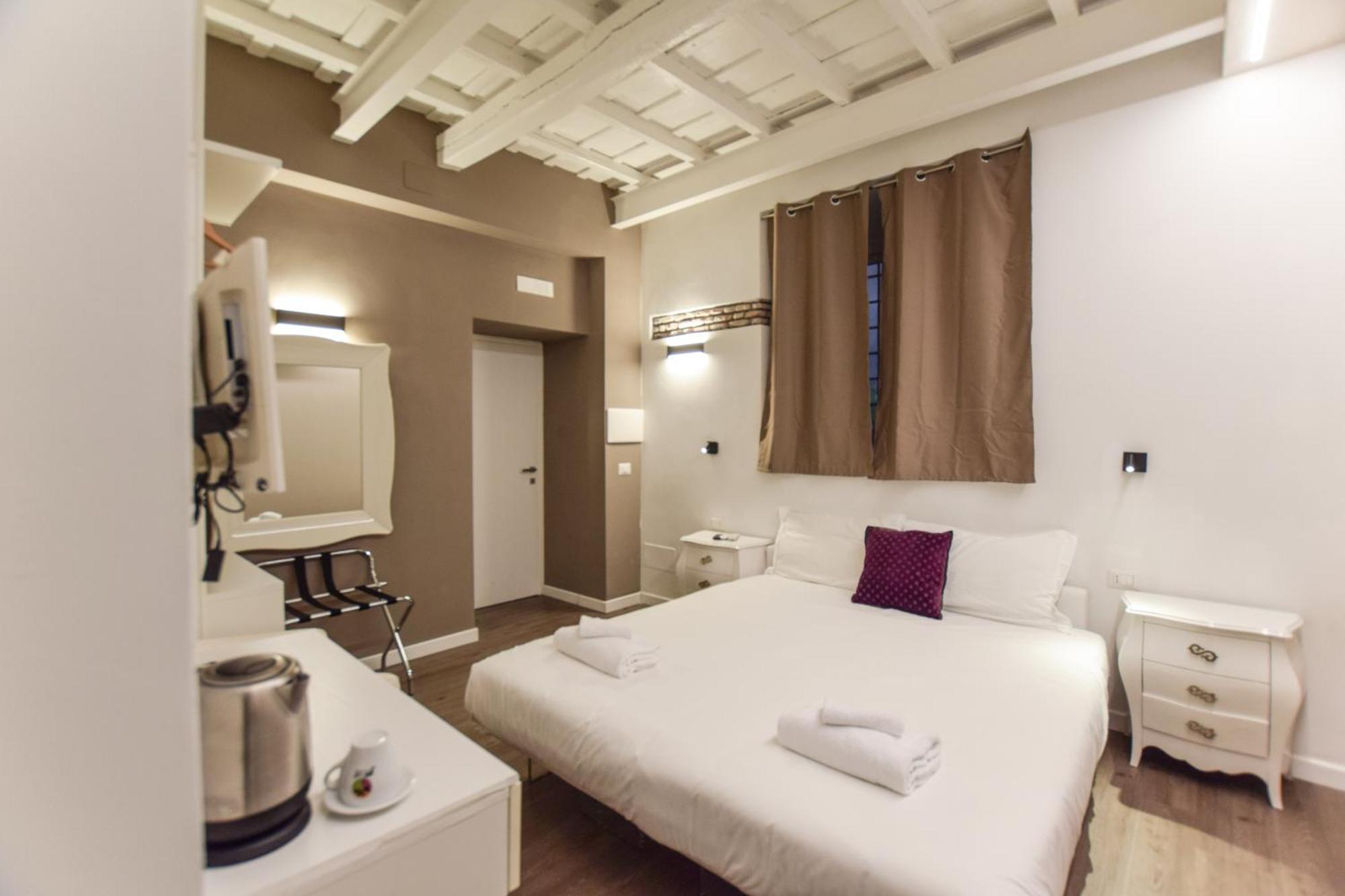 Navona Secret Stay Guest House Rzym Zewnętrze zdjęcie
